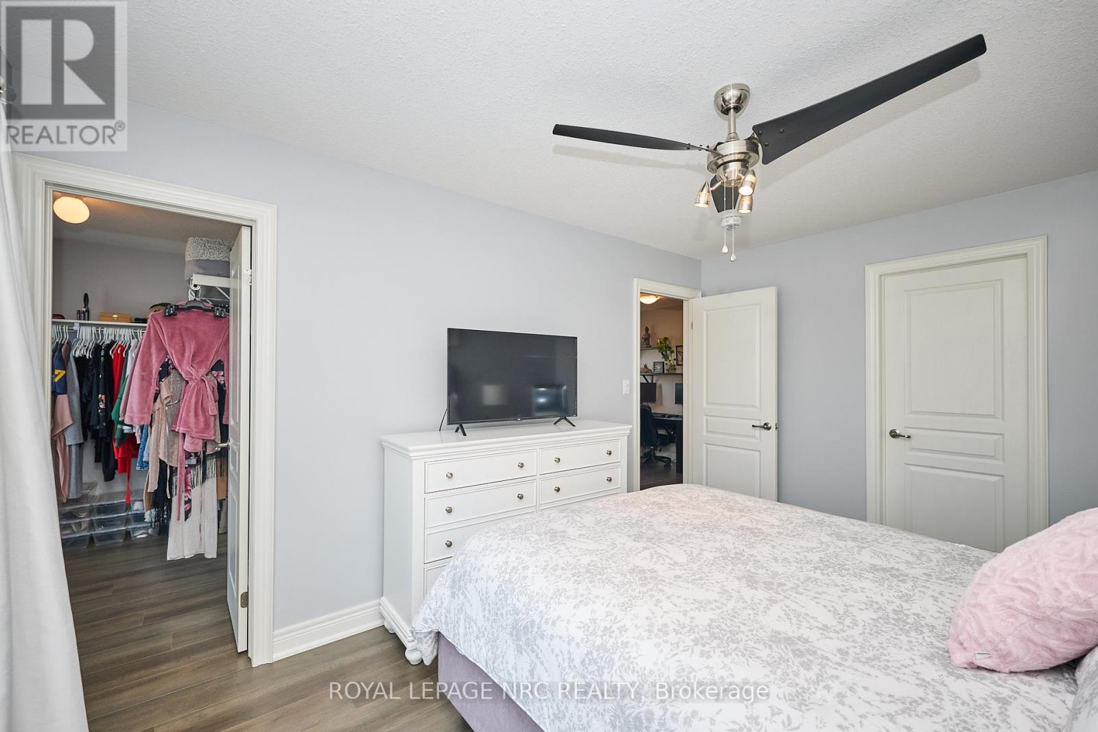 118 Roselawn Crescent, Welland, Ontario  L3C 0C4 - Photo 26 - X12329473