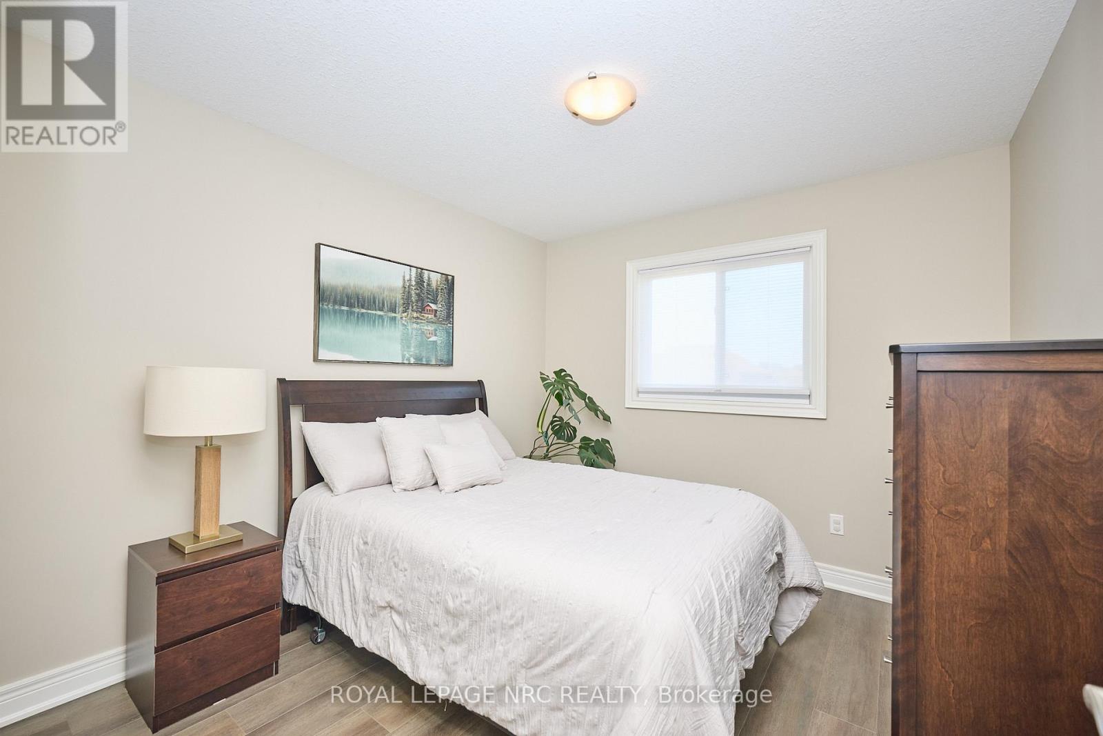 118 Roselawn Crescent, Welland, Ontario  L3C 0C4 - Photo 31 - X12329473