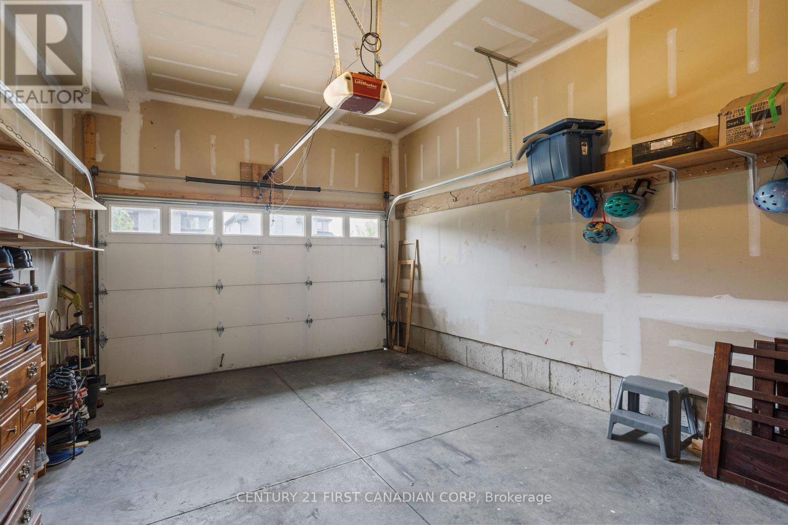 6621 Navin Crescent, London South, Ontario  N6P 0B6 - Photo 39 - X12307088