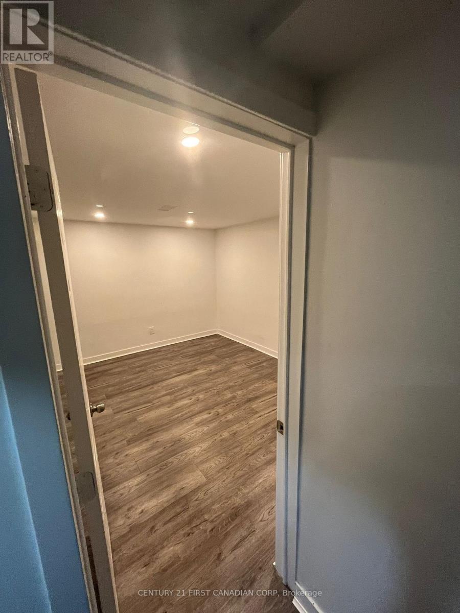 Basement - 952 Farnham Road W, London South, Ontario  N6K 1S1 - Photo 27 - X12324646
