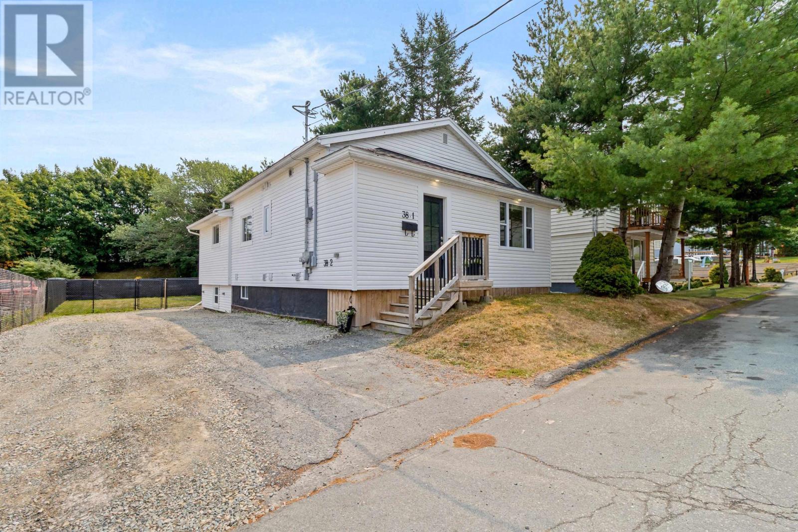 38 Frederick Avenue, Fairview, Nova Scotia  B3N 2K6 - Photo 1 - 202519863