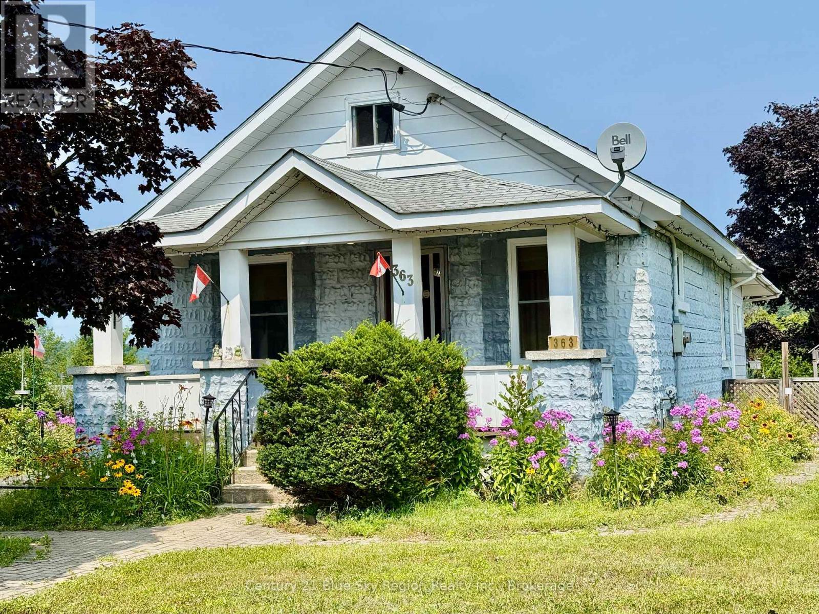363 Park Street, Mattawa, Ontario  P0H 1V0 - Photo 2 - X12329439