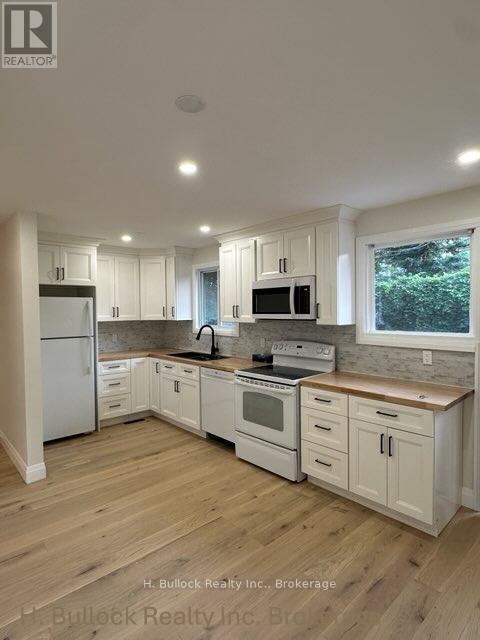 Property at 3336 KODIAK STREET image 3