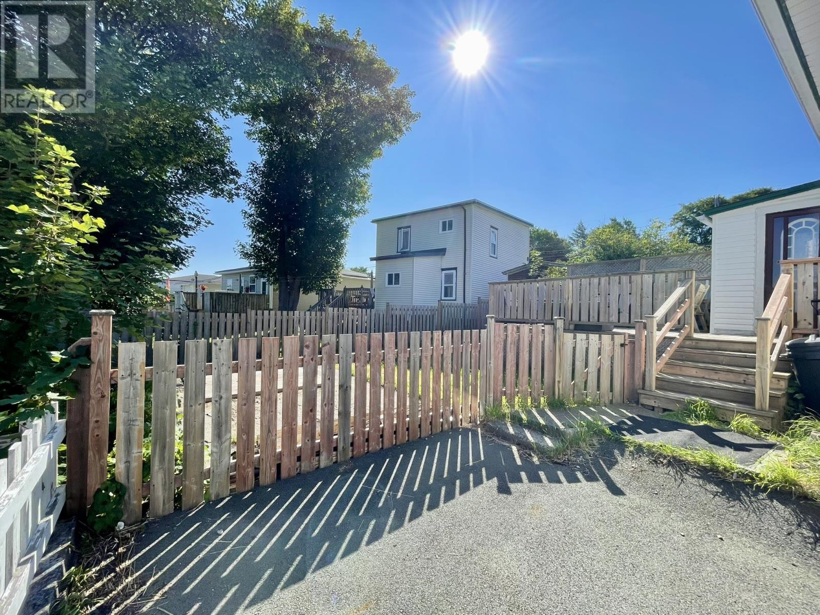 Property at 80 MAYOR Avenue image 3