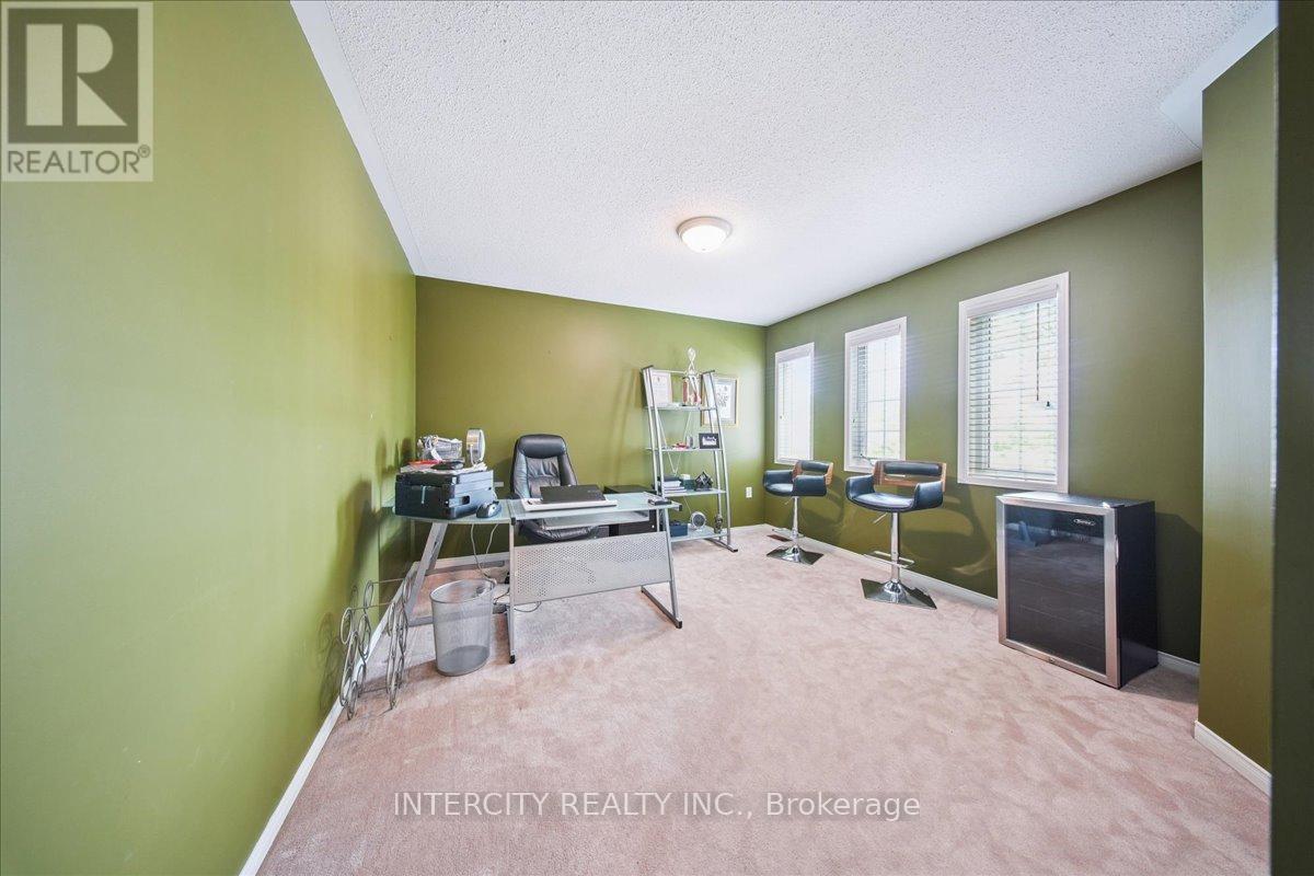7 Butterworth Drive, Ajax, Ontario  L1T 4W8 - Photo 29 - E12329474