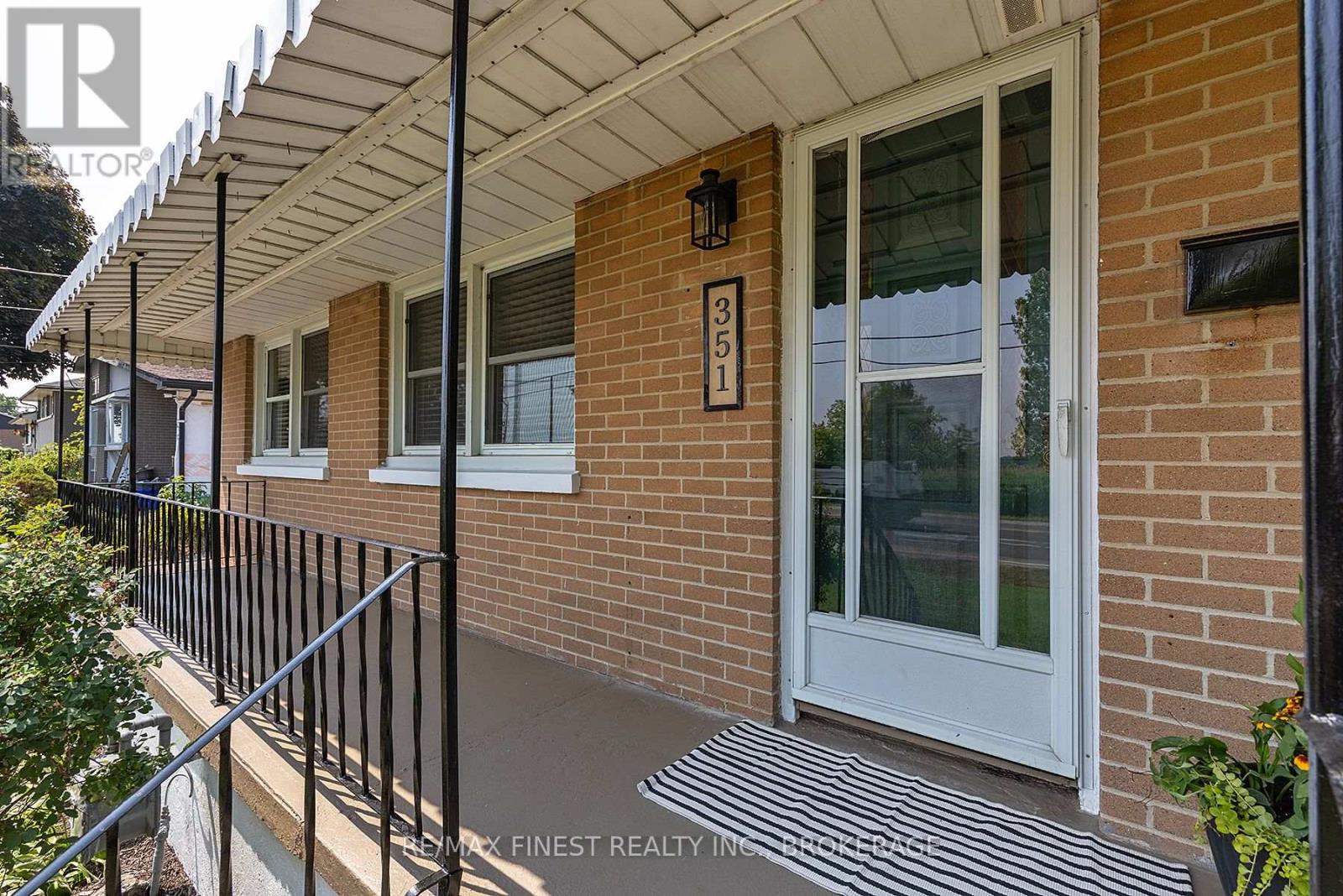 Property at 351 DAYS ROAD image 3
