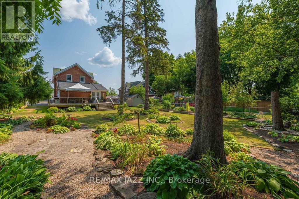 118 Richard Street, Greater Napanee, Ontario  K7R 2T4 - Photo 34 - X12329559