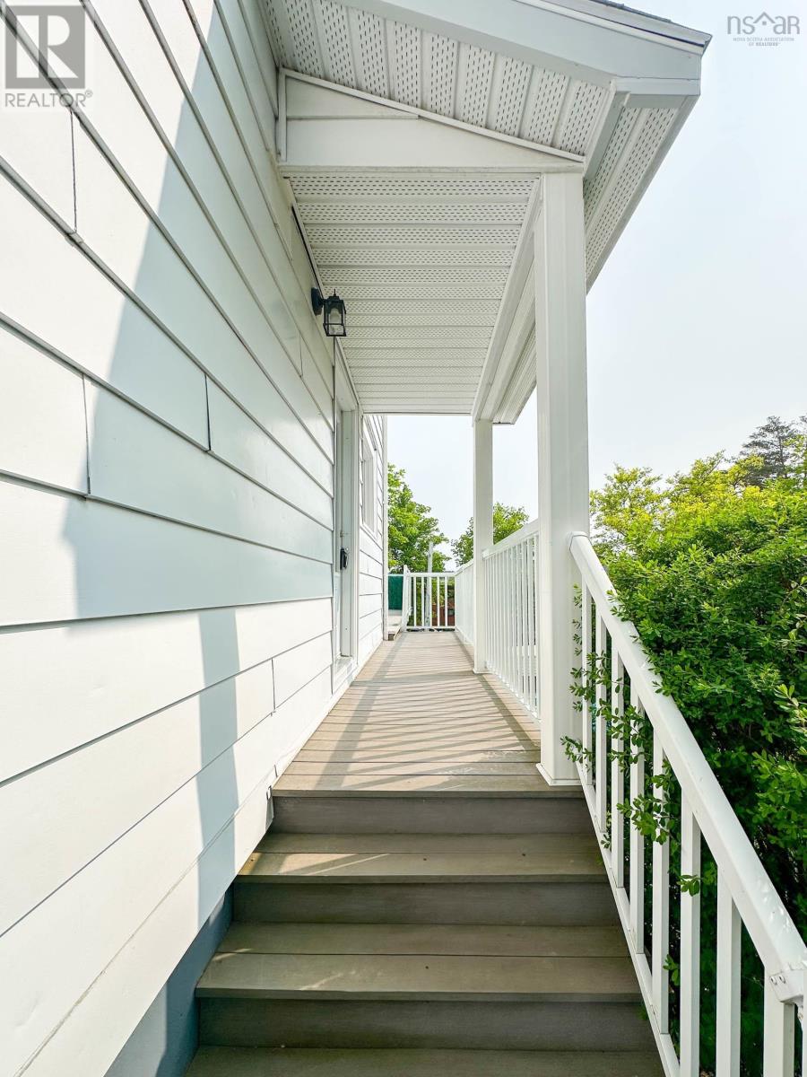 20 Queen Street, Bridgewater, Nova Scotia  B4V 1P2 - Photo 18 - 202513484