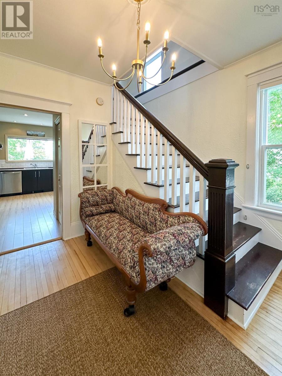 20 Queen Street, Bridgewater, Nova Scotia  B4V 1P2 - Photo 22 - 202513484