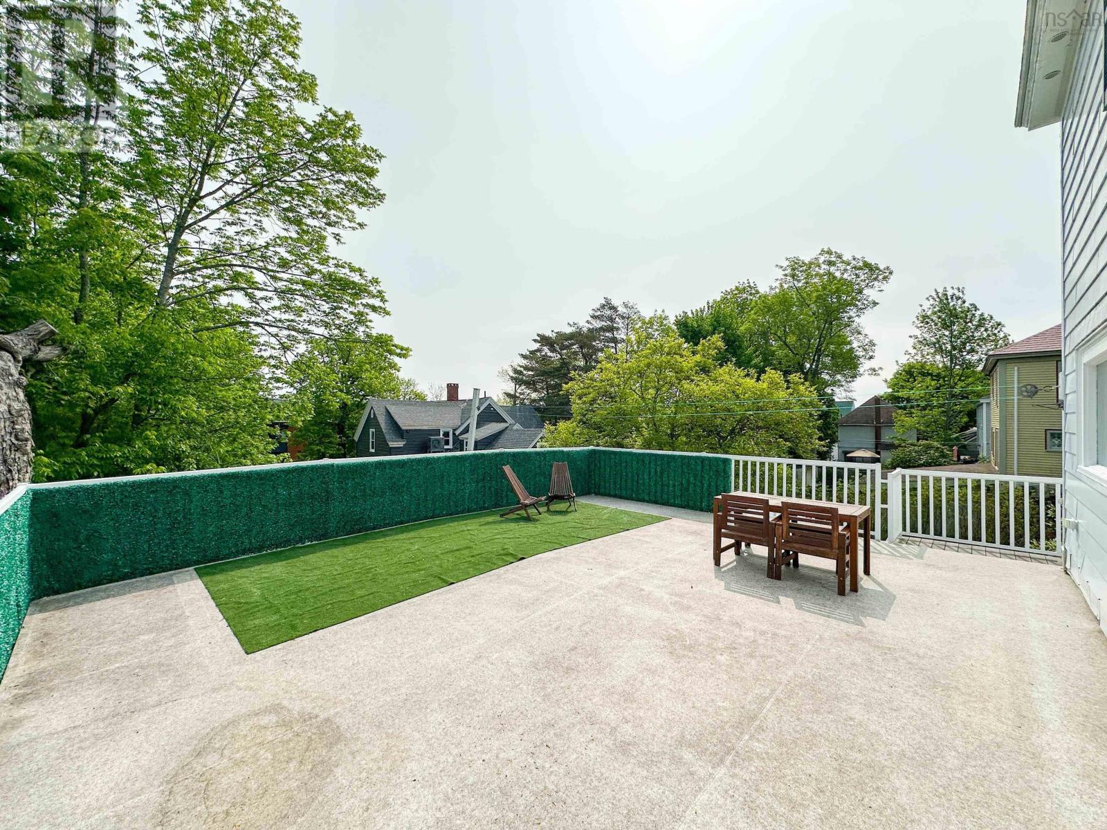 20 Queen Street, Bridgewater, Nova Scotia  B4V 1P2 - Photo 14 - 202513484