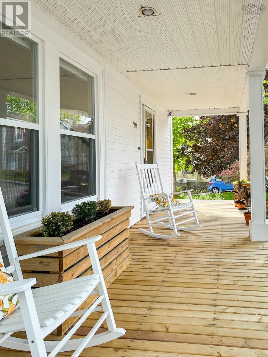 20 Queen Street, Bridgewater, Nova Scotia  B4V 1P2 - Photo 6 - 202513484