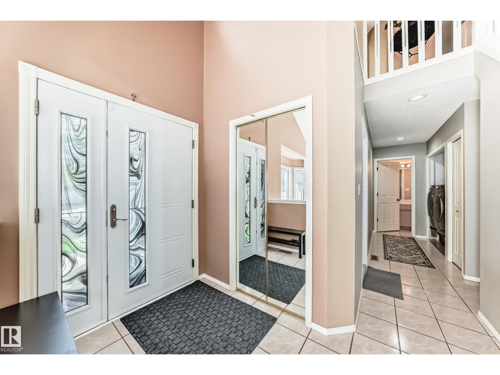 Property at 38 Deane CR image 4