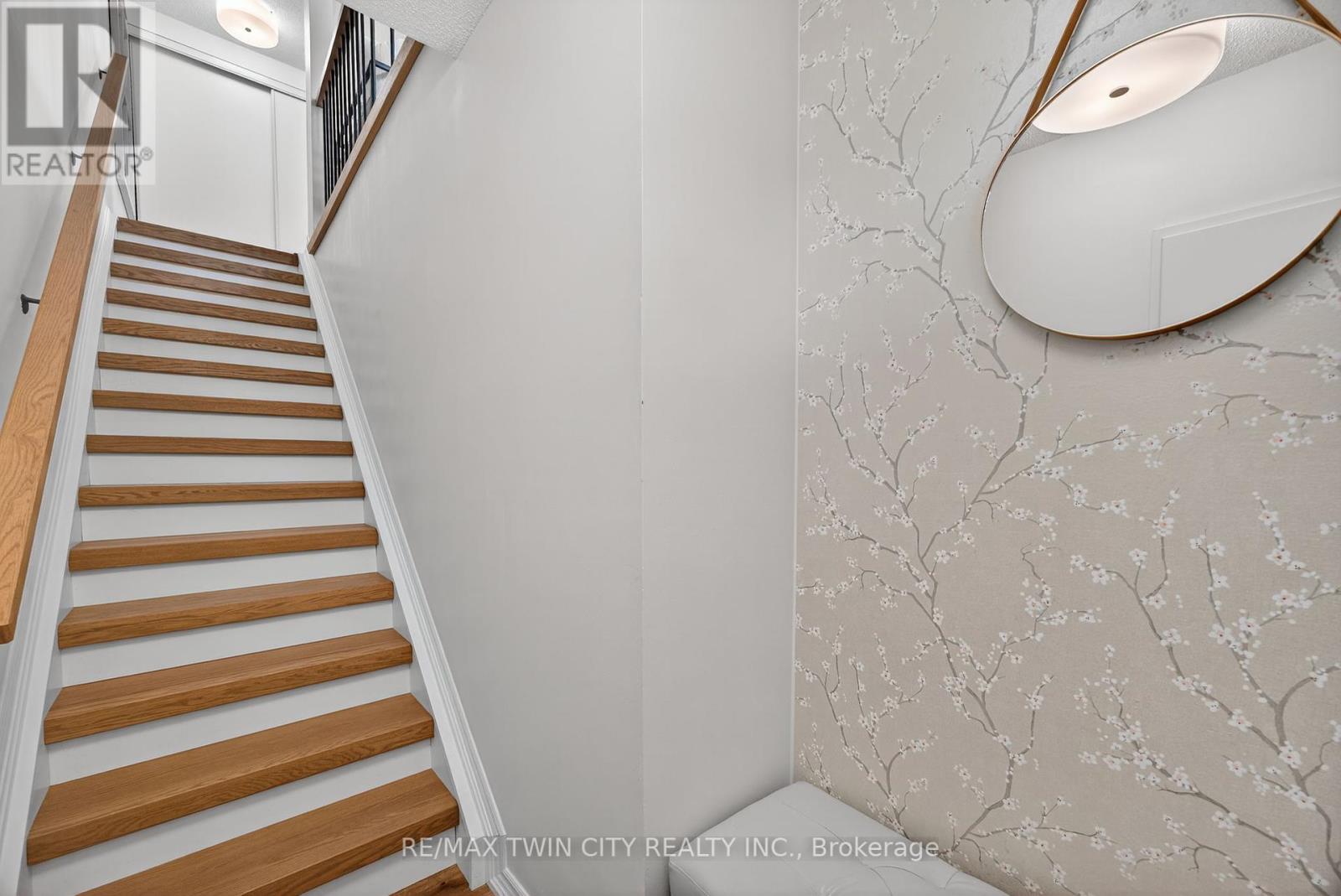 2 - 83 Goodwin Drive, Barrie, Ontario  L4N 6K4 - Photo 3 - S12329429