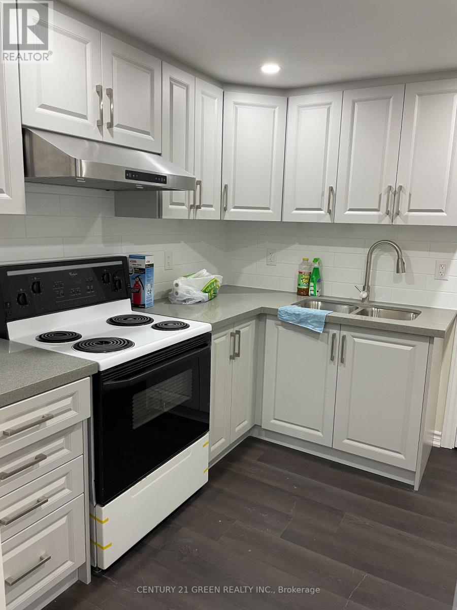 141 Columbia Road, Barrie, Ontario  L4N 8E3 - Photo 8 - S12329490