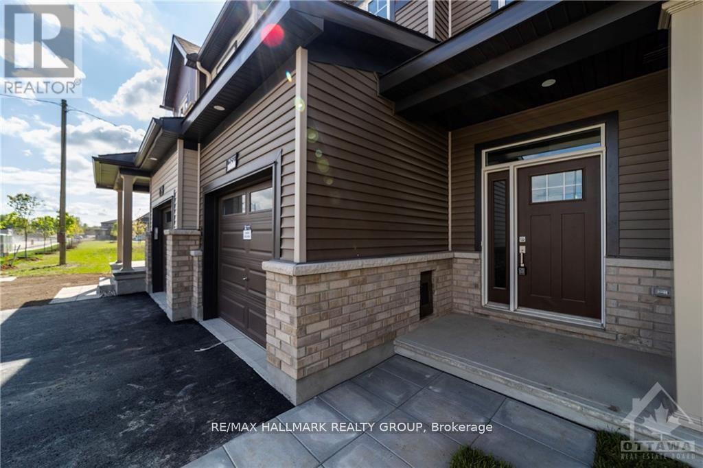 758 Jennie Trout Terrace, Ottawa, Ontario  K2W 0M2 - Photo 2 - X12329562