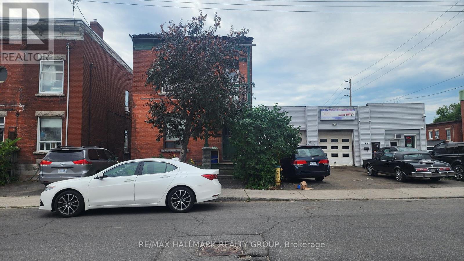 Property at 150 ROCHESTER STREET image 3