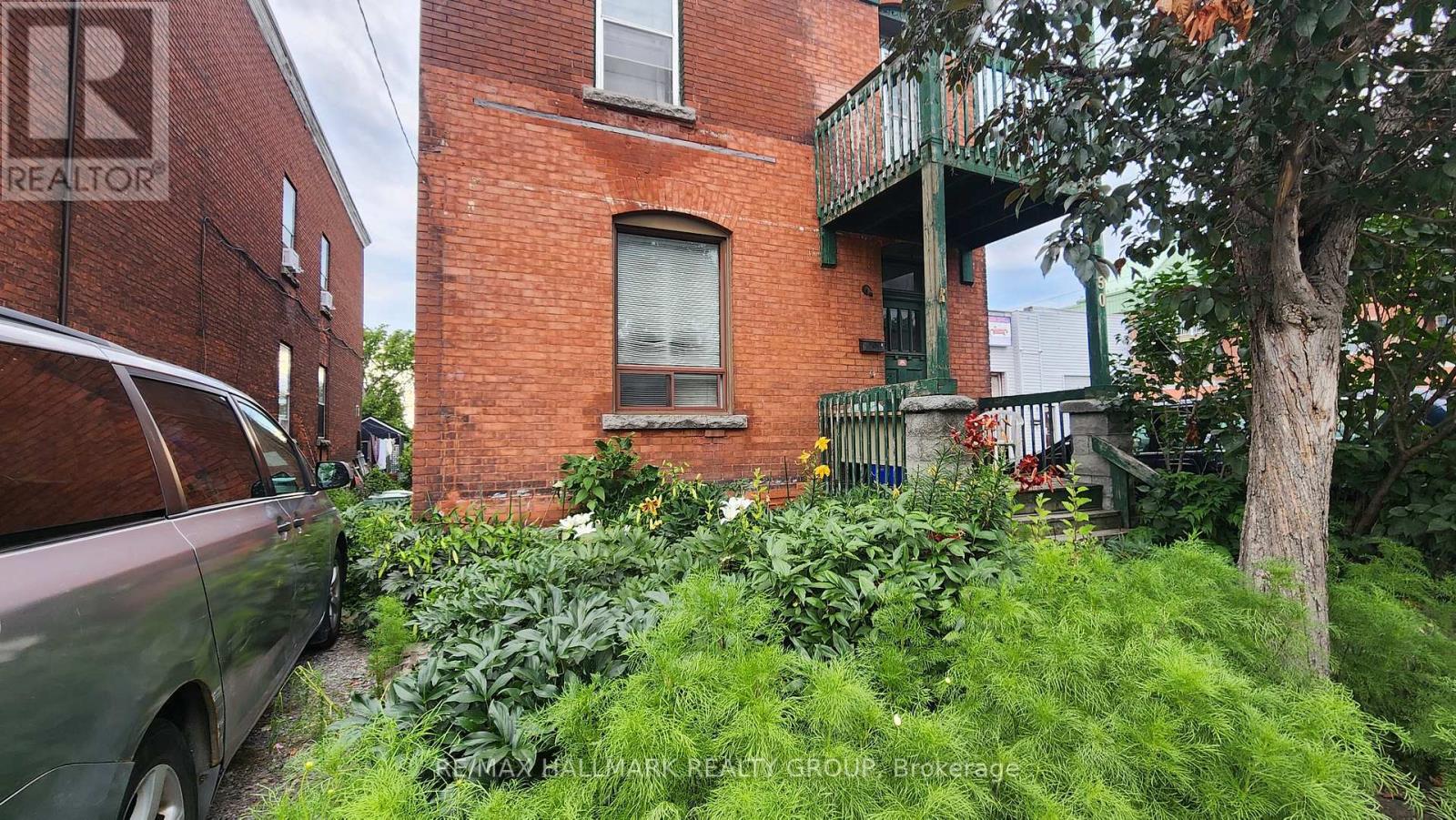 Property at 150 ROCHESTER STREET image 5