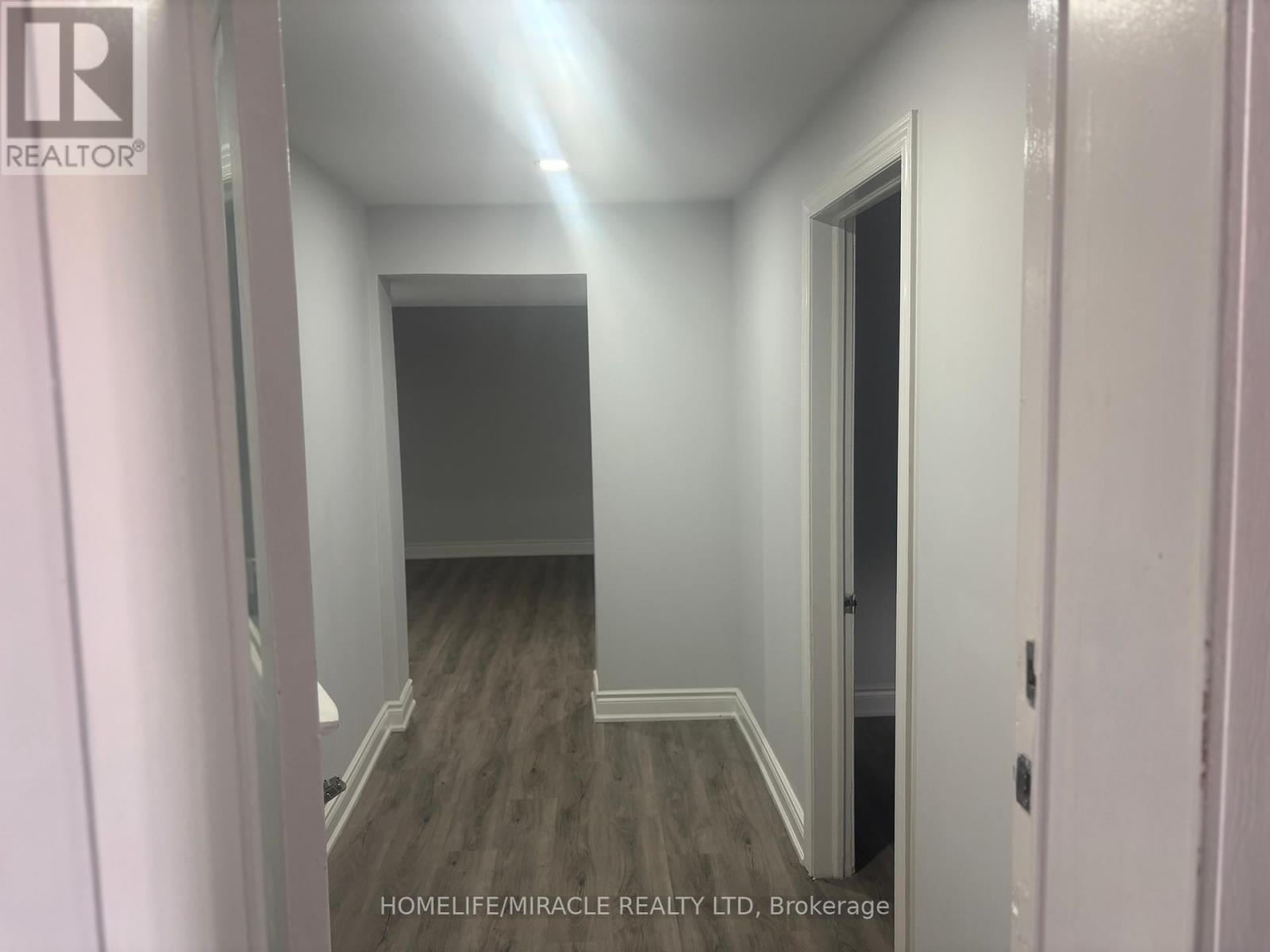 Basement - 248 Felan Avenue, Oakville, Ontario  L6K 2X6 - Photo 10 - W12329467