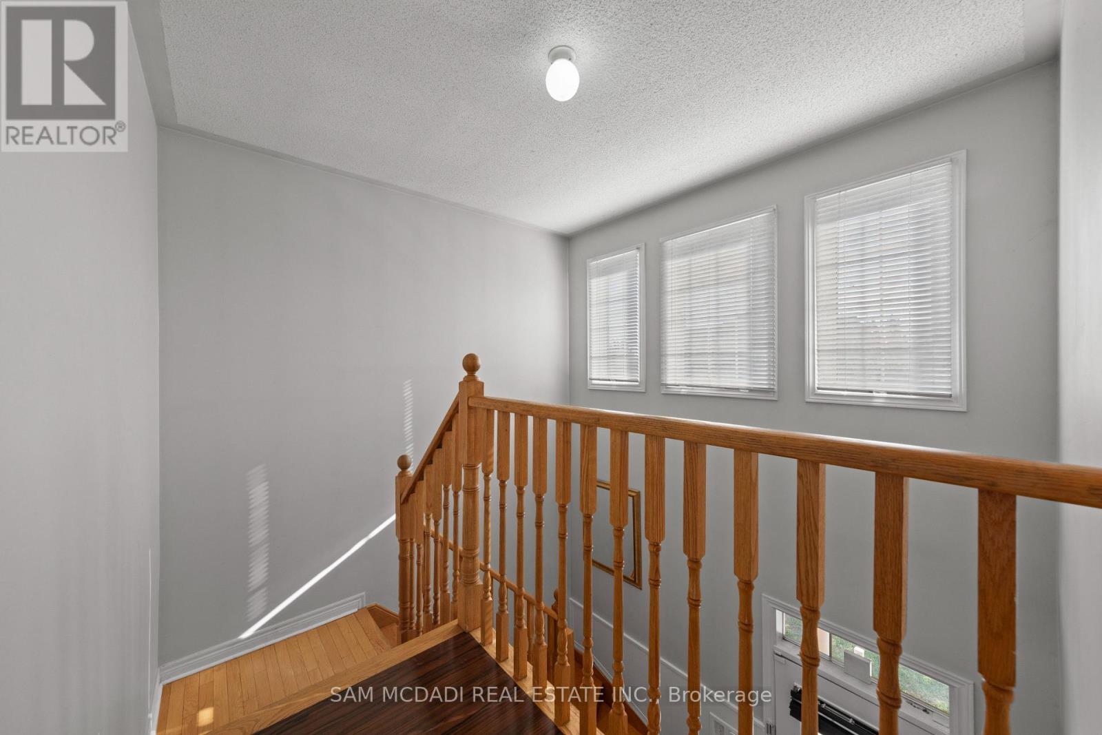 140 Sled Dog Road, Brampton, Ontario  L6R 0J4 - Photo 24 - W12329481