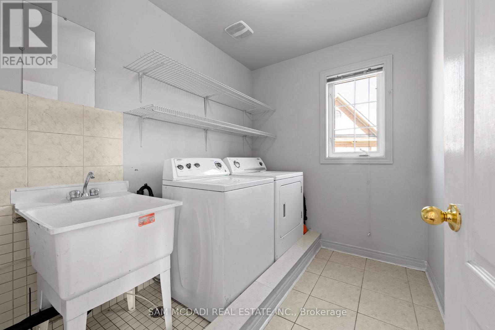 140 Sled Dog Road, Brampton, Ontario  L6R 0J4 - Photo 39 - W12329481