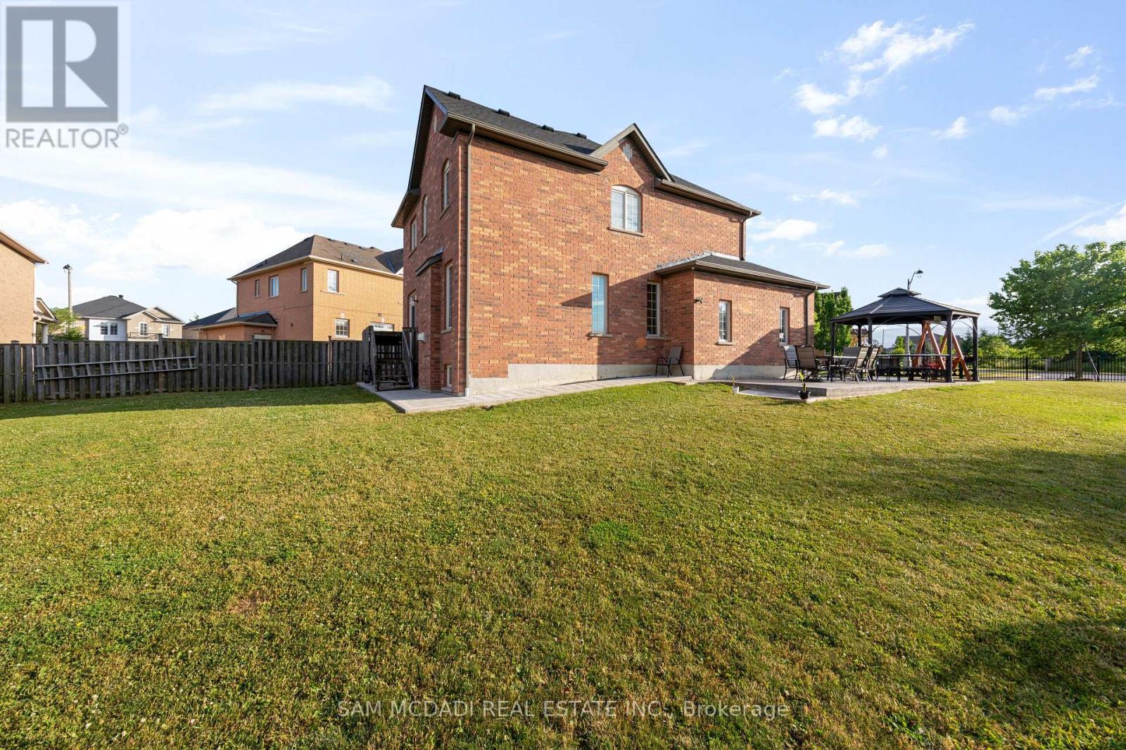140 Sled Dog Road, Brampton, Ontario  L6R 0J4 - Photo 42 - W12329481
