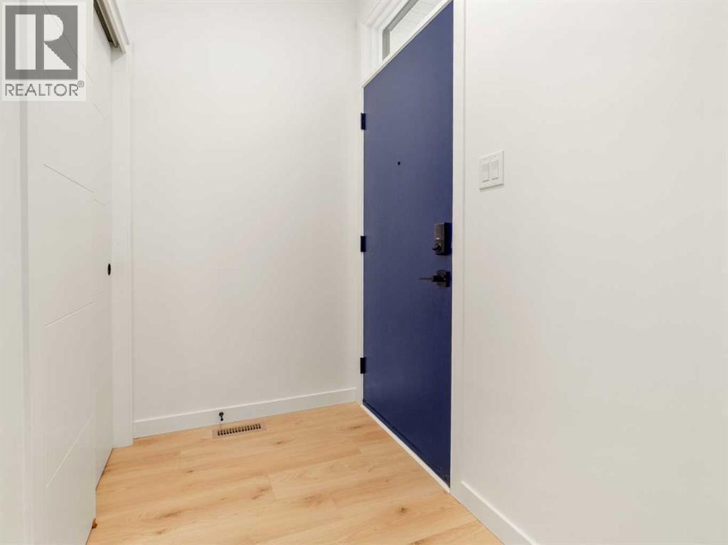 Property at 714 Violet Place W image 3