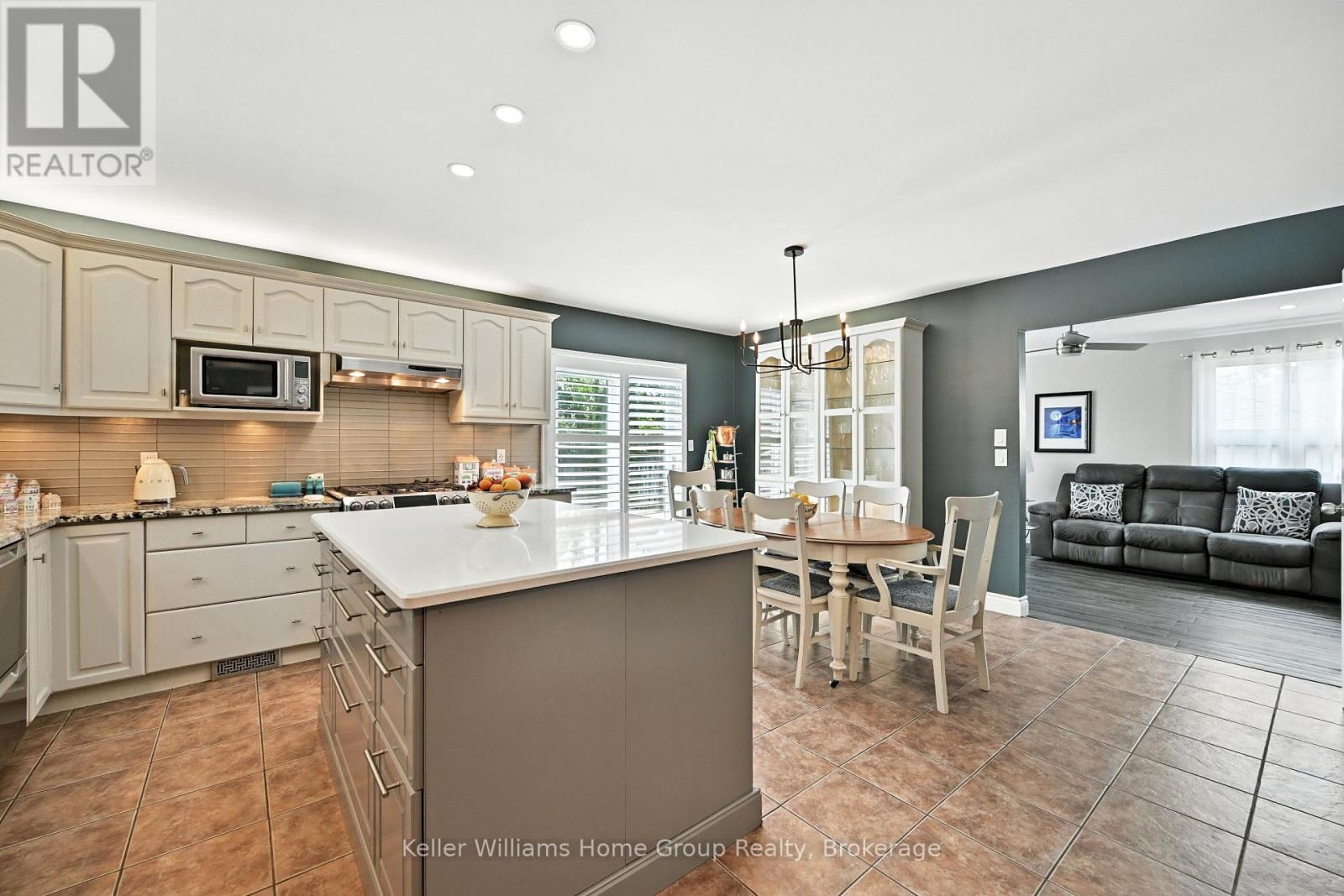 4 Glenview Avenue, St. Catharines, Ontario  L2N 2Z6 - Photo 18 - X12329536