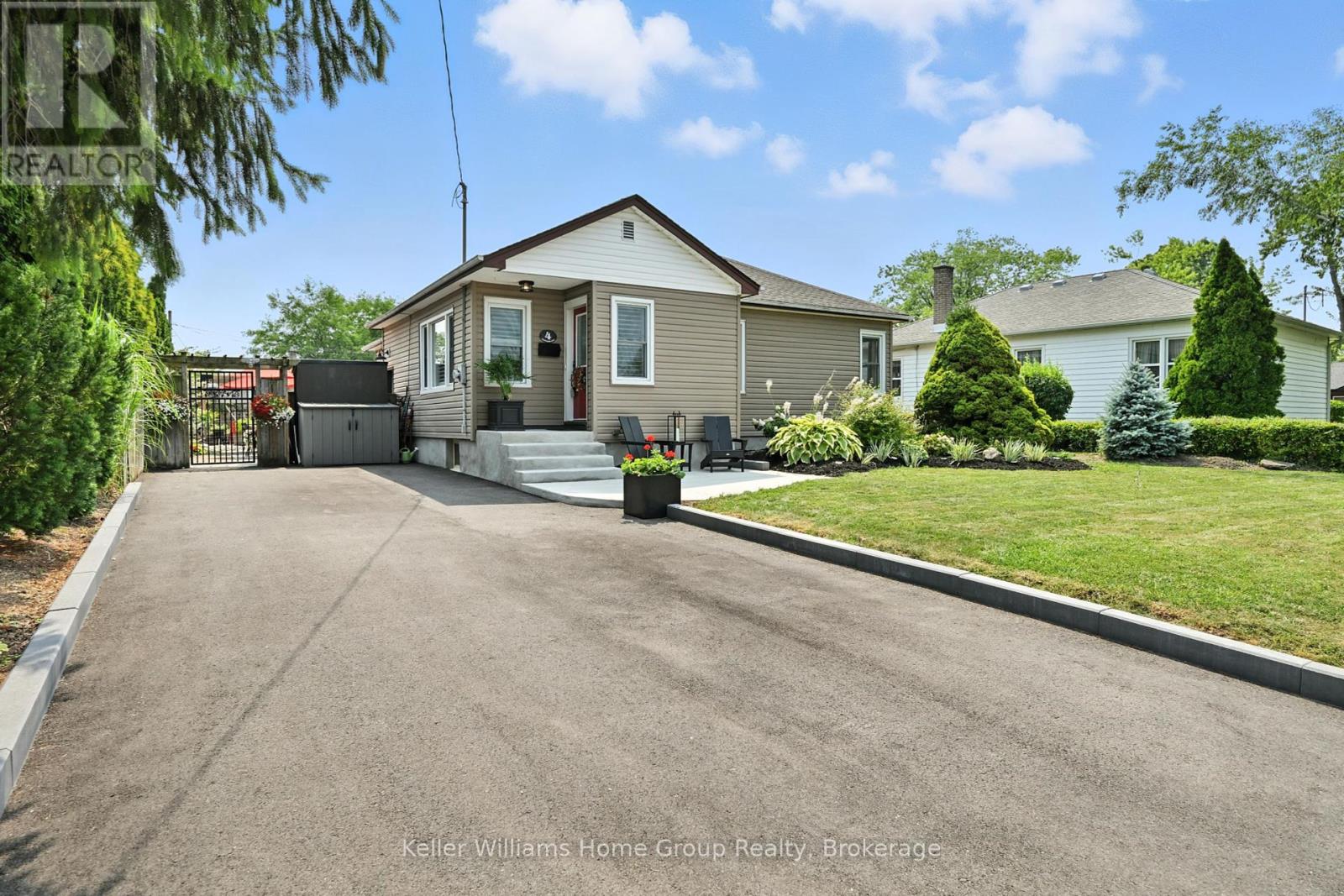 Property at 4 GLENVIEW AVENUE image 2