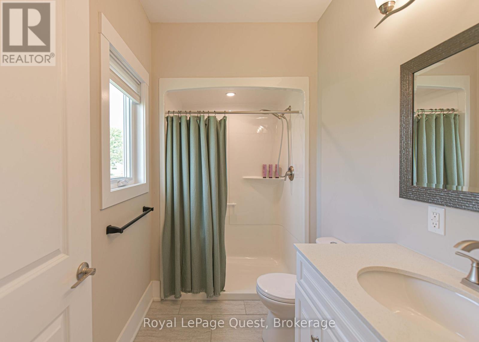 6 Millwood Court, Huntsville, Ontario  P1H 1E1 - Photo 22 - X12329552