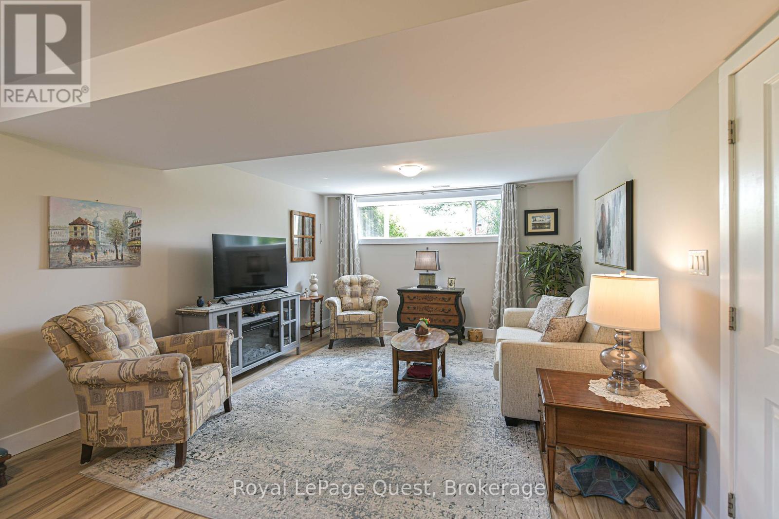 6 Millwood Court, Huntsville, Ontario  P1H 1E1 - Photo 24 - X12329552