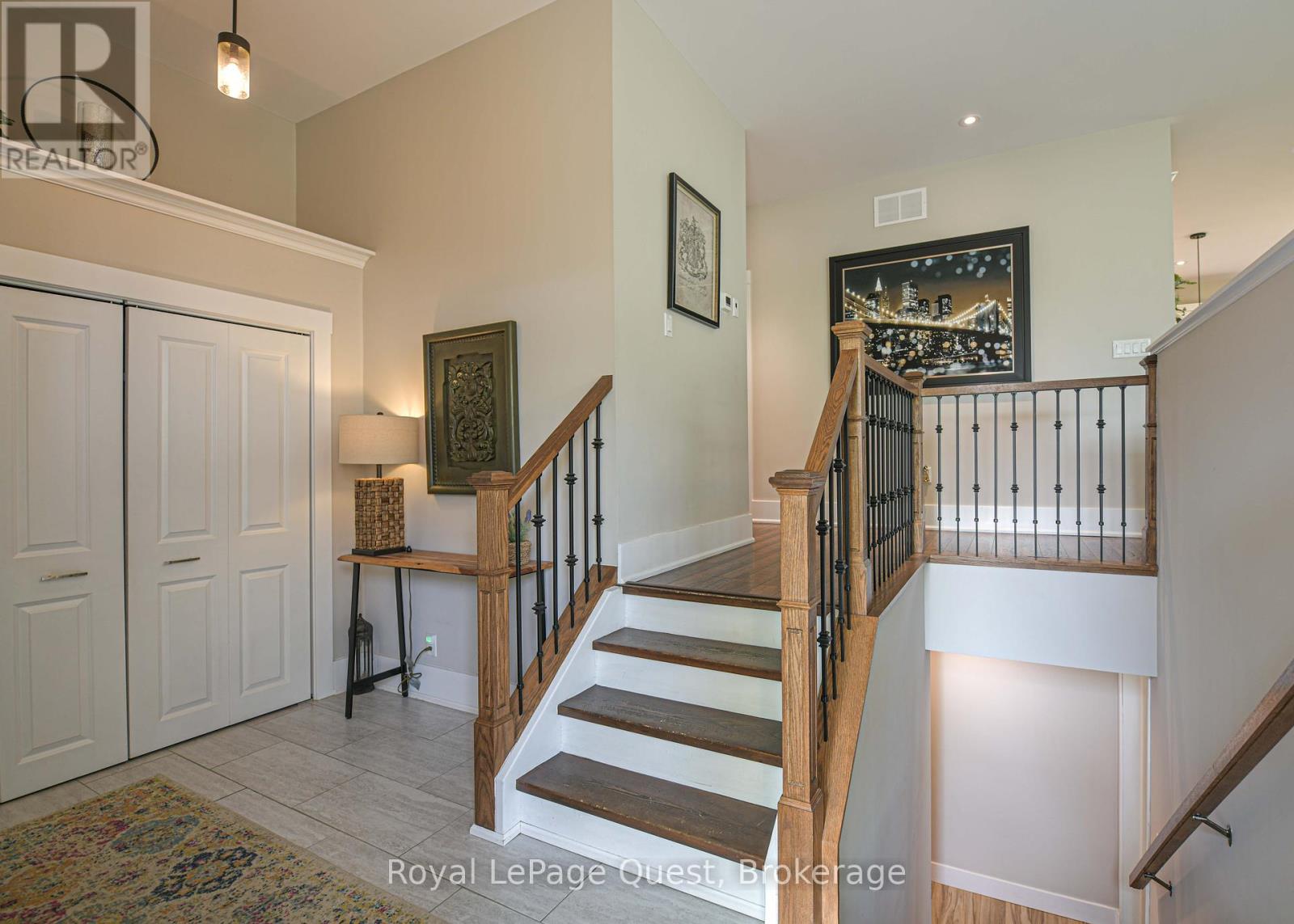 6 Millwood Court, Huntsville, Ontario  P1H 1E1 - Photo 6 - X12329552