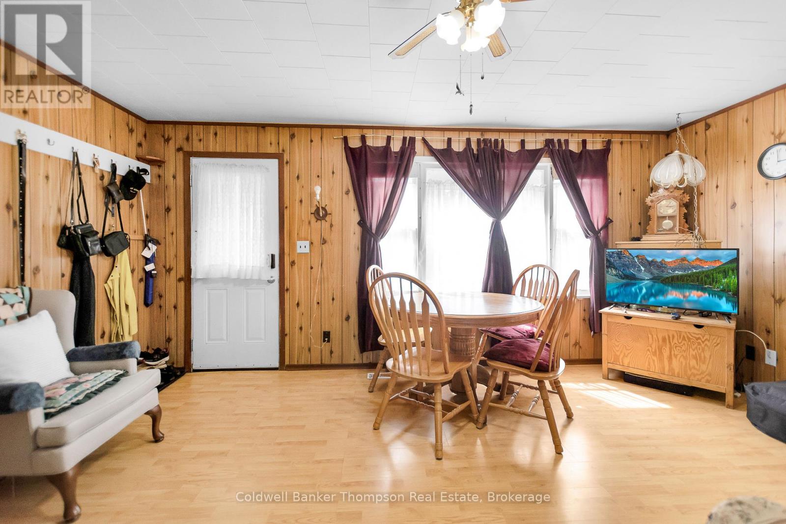 14 Tait Street, Huntsville, Ontario  P1H 1W5 - Photo 8 - X12329591