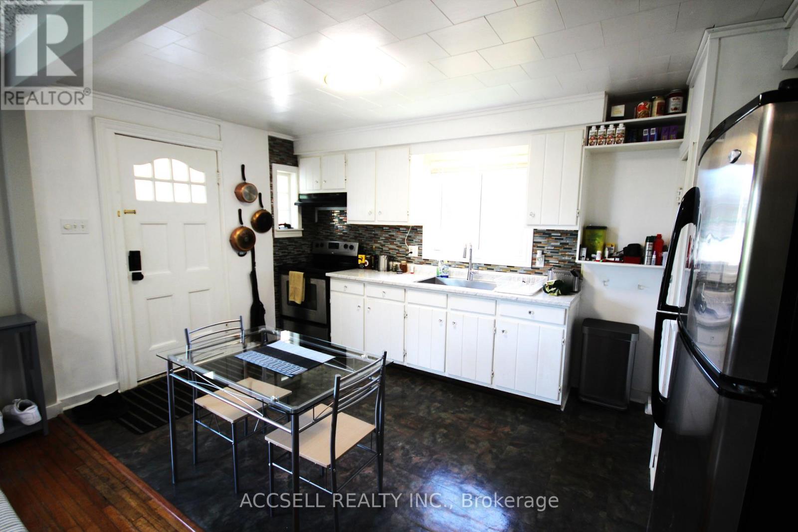 Property at 478 MCCORMICK BOULEVARD image 5