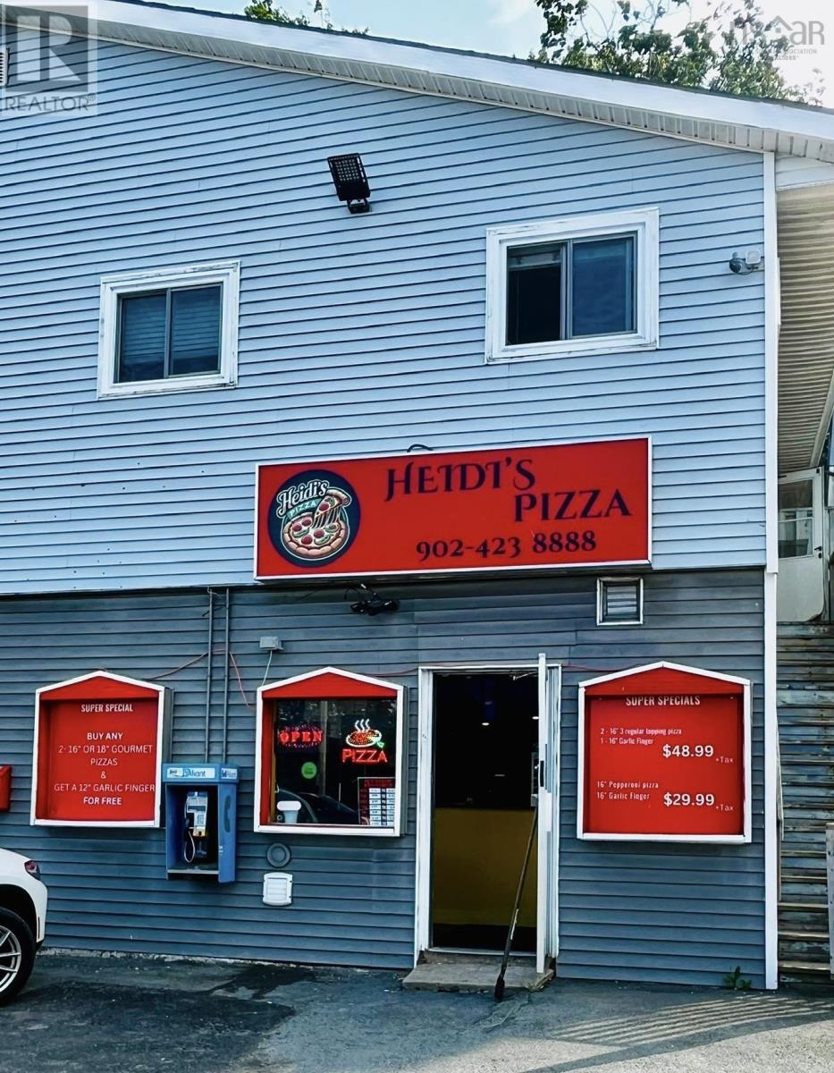 Heidi's Pizza, Halifax, Nova Scotia  B3M 2K1 - Photo 1 - 202514848