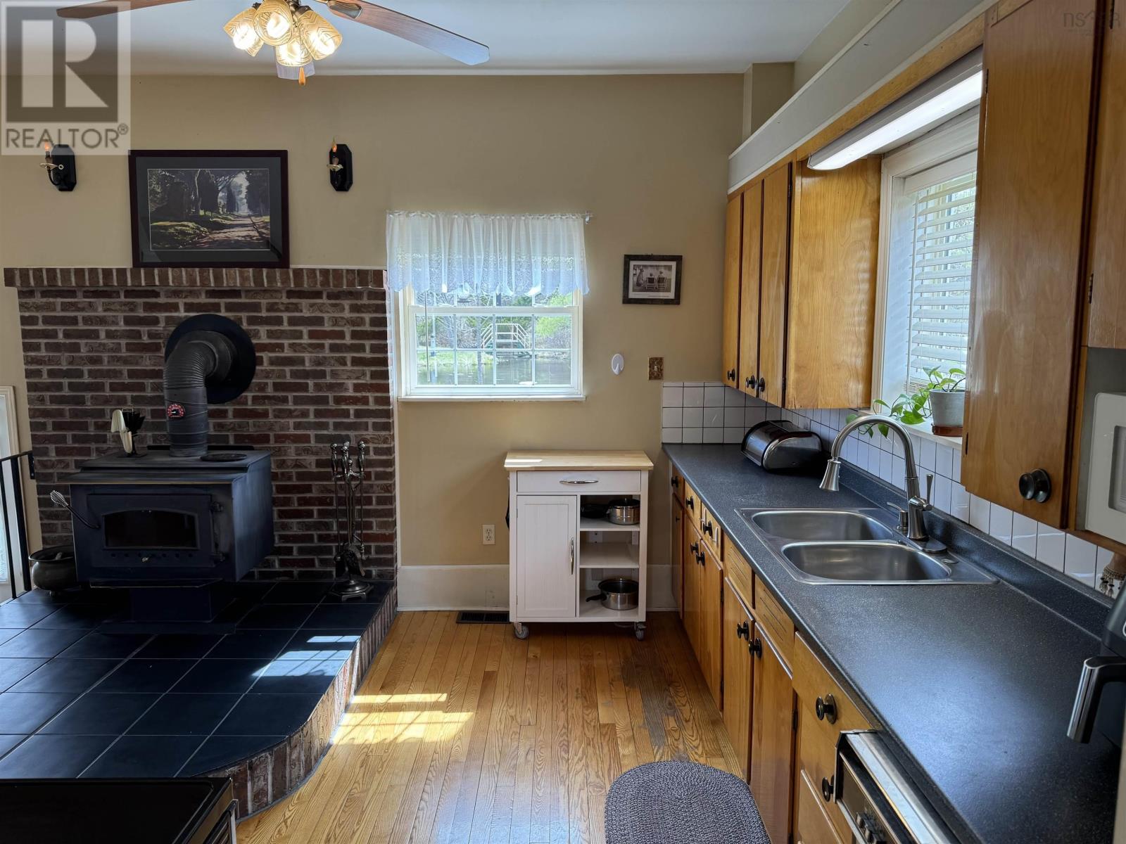 1793 Victoria Street, Westville, Nova Scotia  B0K 2A0 - Photo 10 - 202510376