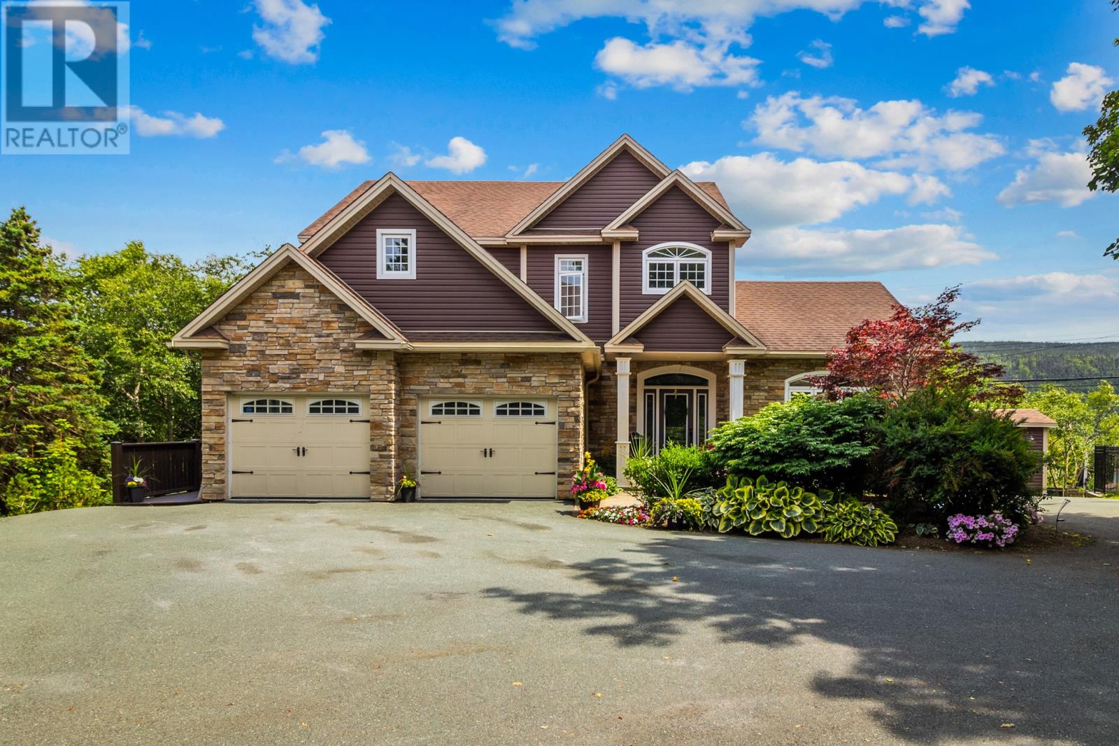 8 Carriage Lane, St. John's, Newfoundland & Labrador