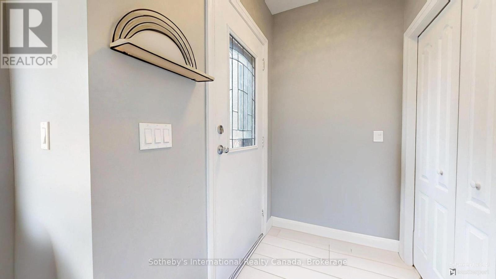 A&b - 218 Fifth Street, Collingwood, Ontario  L9Y 1X6 - Photo 10 - S12168683