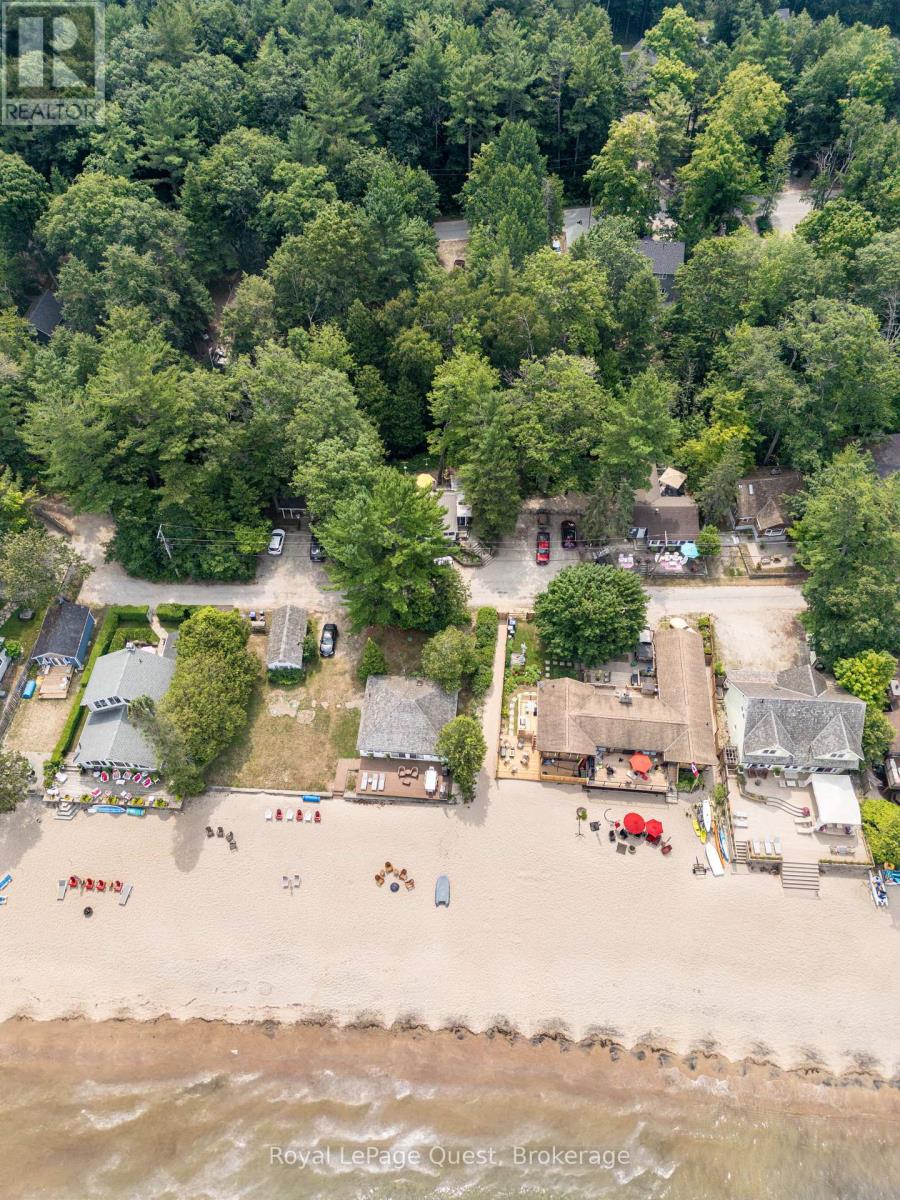 61 Green Point Road, Tiny, Ontario  L9M 0M7 - Photo 12 - S12318443