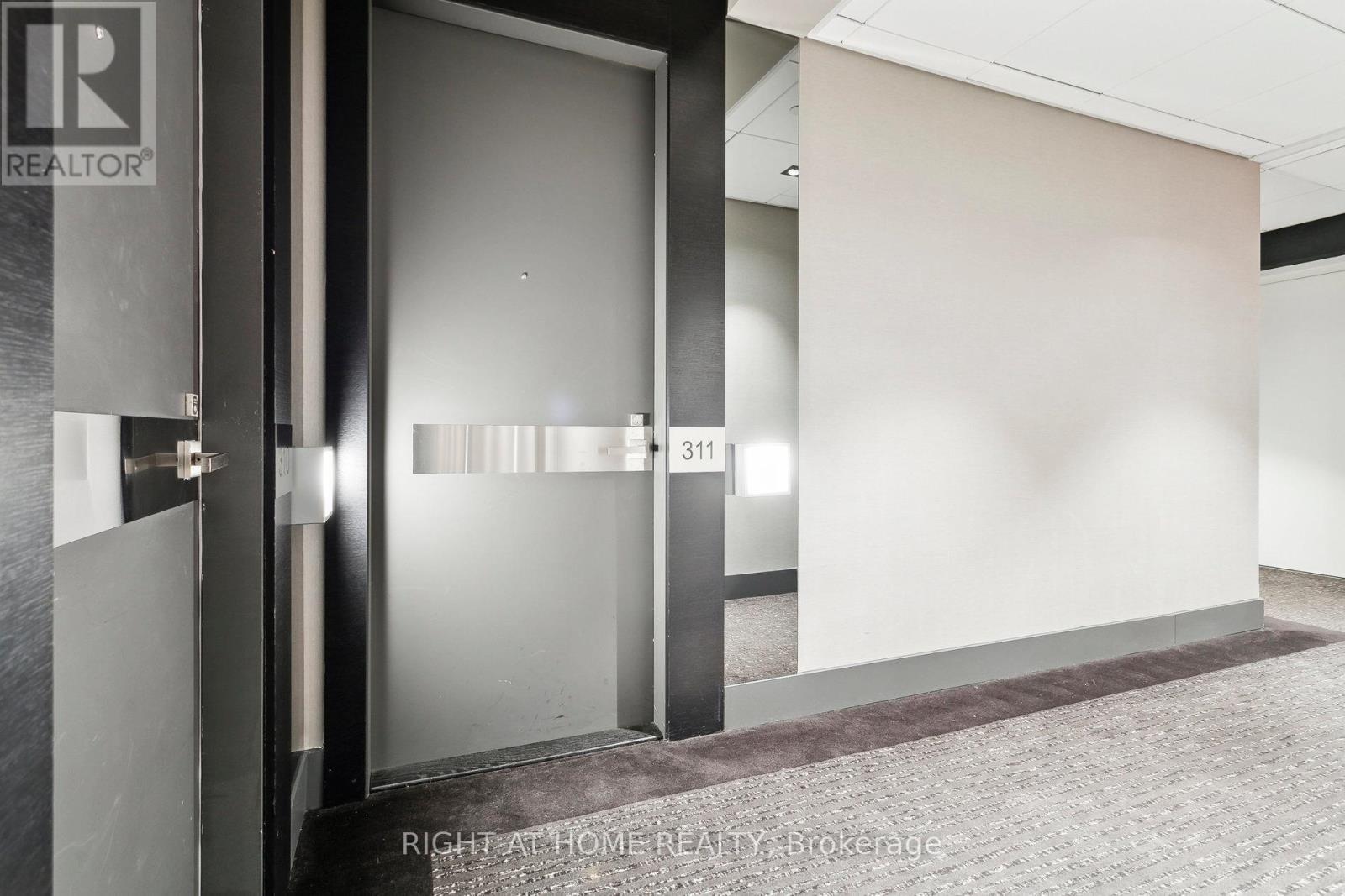 311 - 32 Davenport Road, Toronto, Ontario  M5R 1H3 - Photo 2 - C12329538