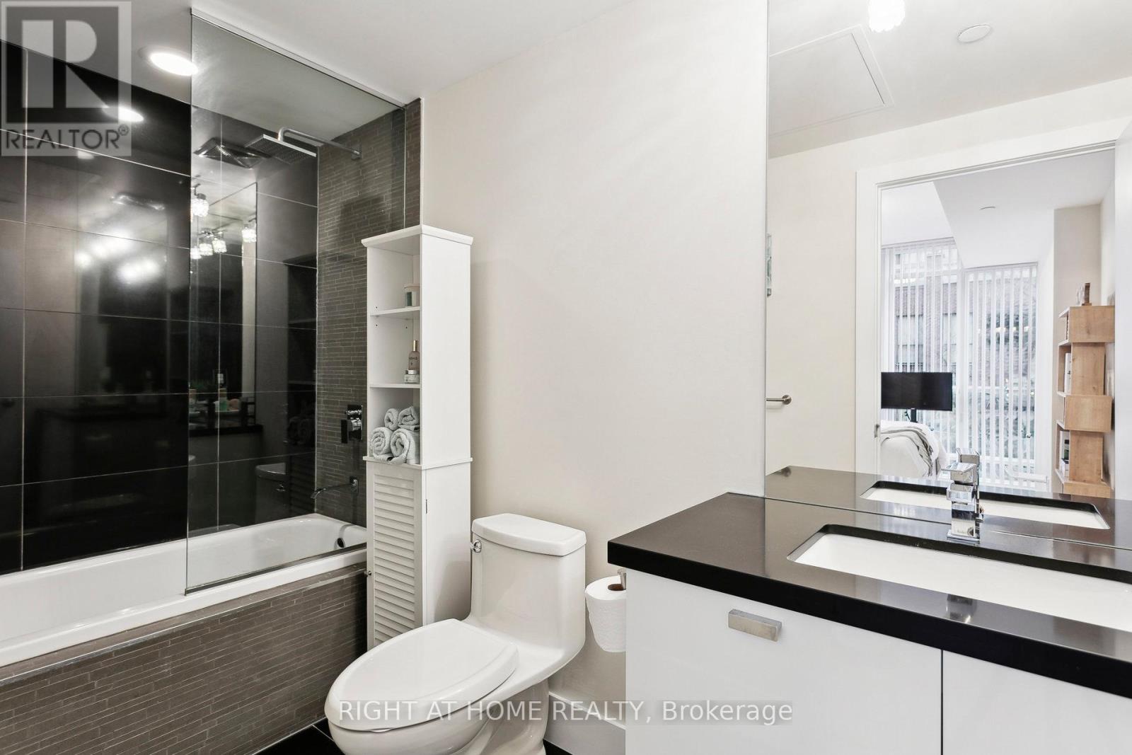 311 - 32 Davenport Road, Toronto, Ontario  M5R 1H3 - Photo 22 - C12329538