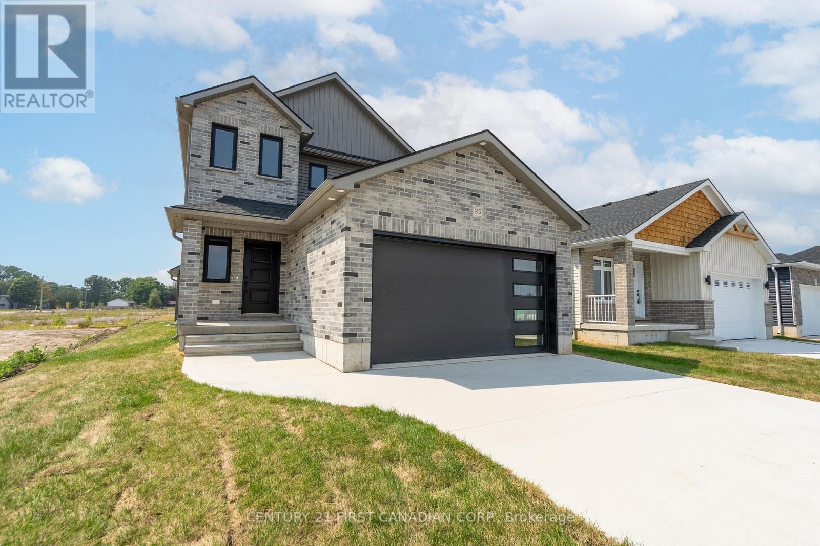 25 SHELDABREN STREET, North Middlesex, Ontario