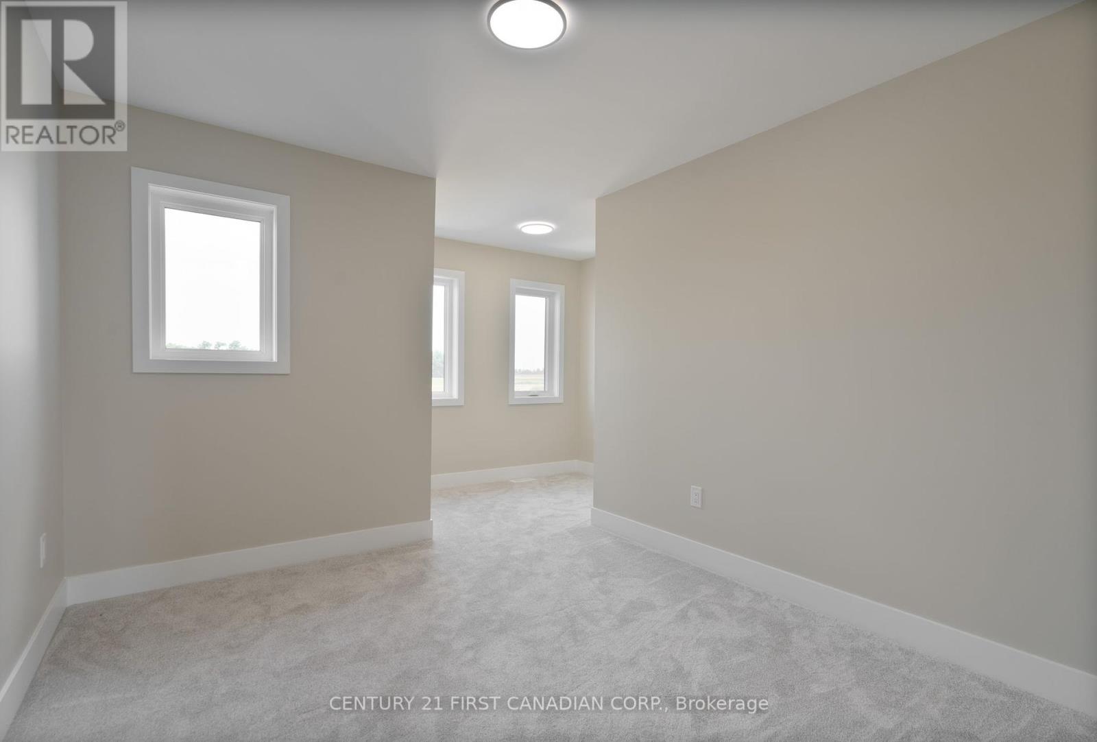 25 Sheldabren Street, North Middlesex, Ontario  N0M 1A0 - Photo 19 - X12329716
