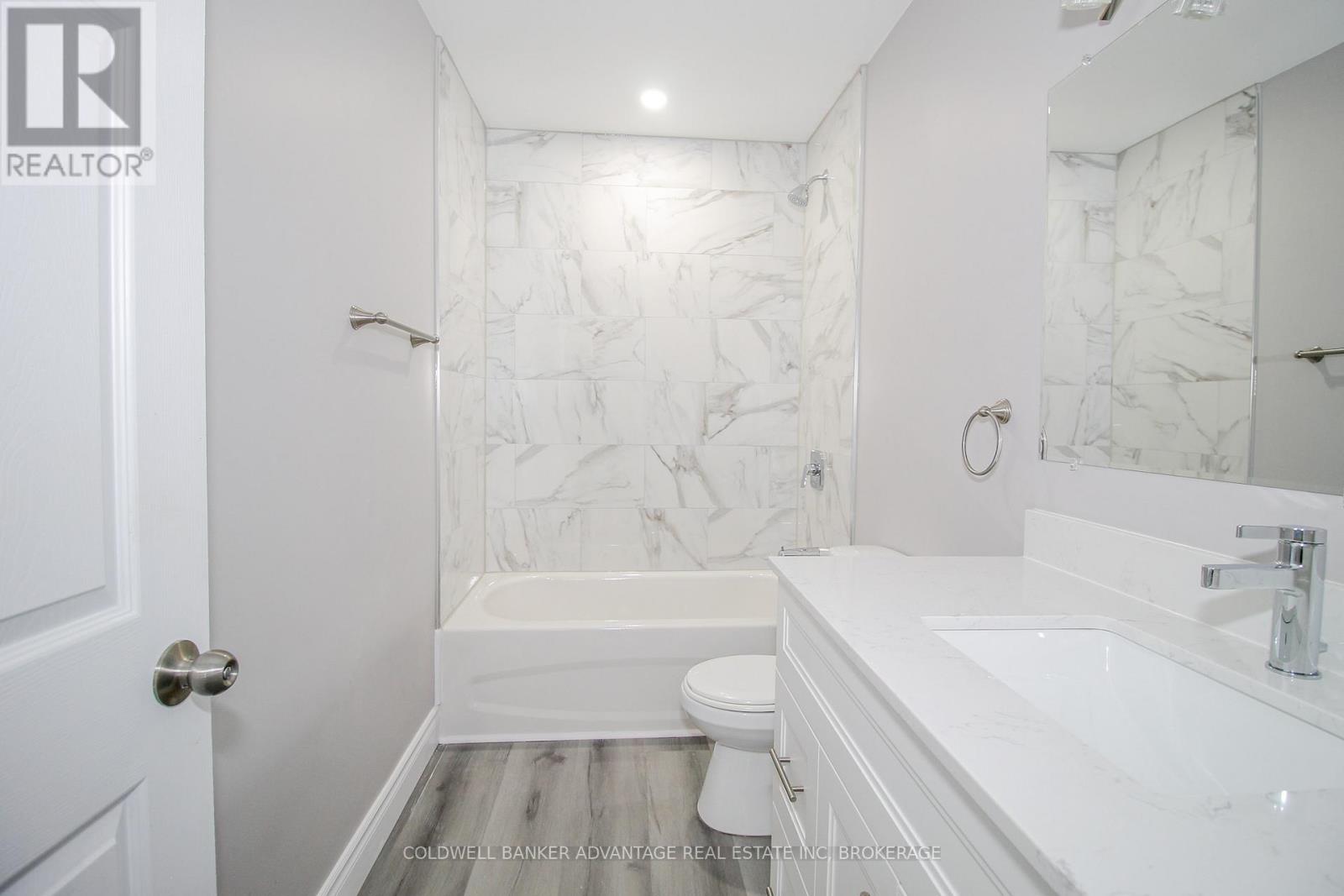 378 Thorold Road, Welland, Ontario  L3C 3W6 - Photo 23 - X12298963