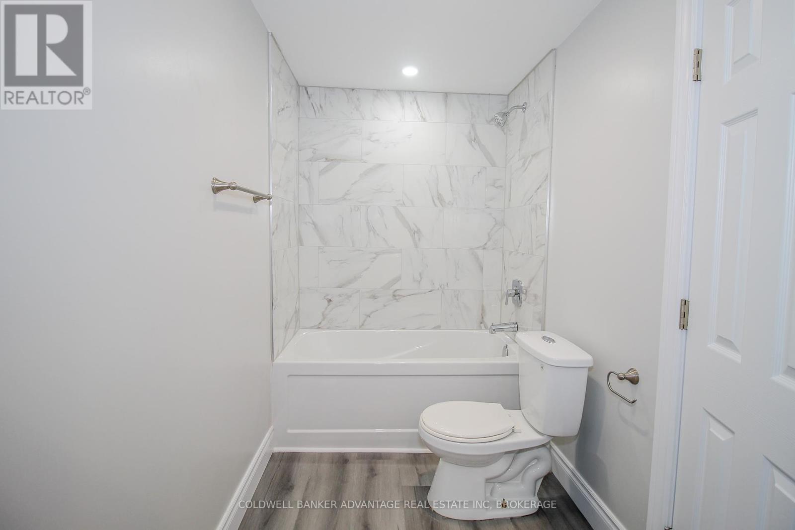 378 Thorold Road, Welland, Ontario  L3C 3W6 - Photo 27 - X12298963