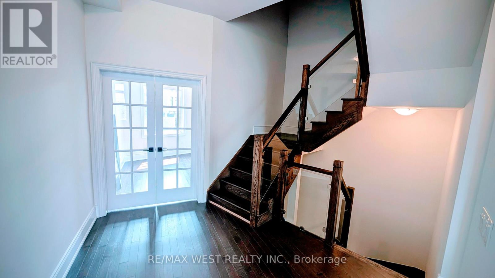 51 Inverary Crescent, Vaughan, Ontario  L4L 1A7 - Photo 20 - N12329657