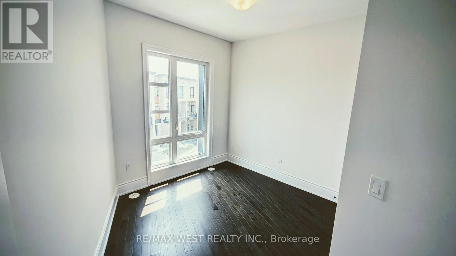 51 Inverary Crescent, Vaughan, Ontario  L4L 1A7 - Photo 22 - N12329657
