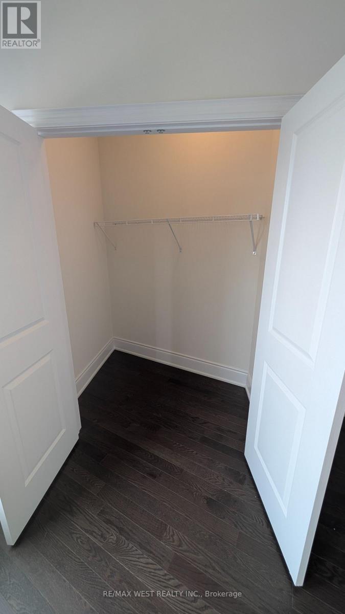 51 Inverary Crescent, Vaughan, Ontario  L4L 1A7 - Photo 27 - N12329657