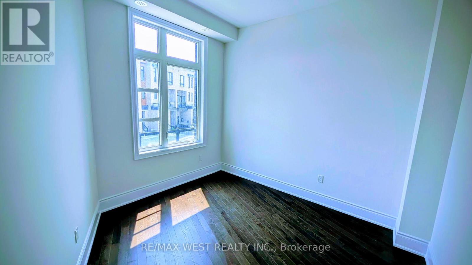 51 Inverary Crescent, Vaughan, Ontario  L4L 1A7 - Photo 28 - N12329657