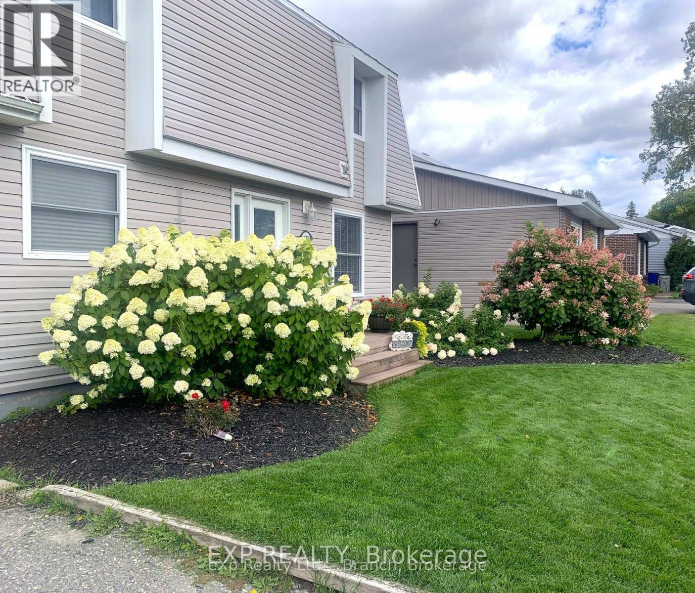 Property at 420 WESTMOUNT BOULEVARD image 2
