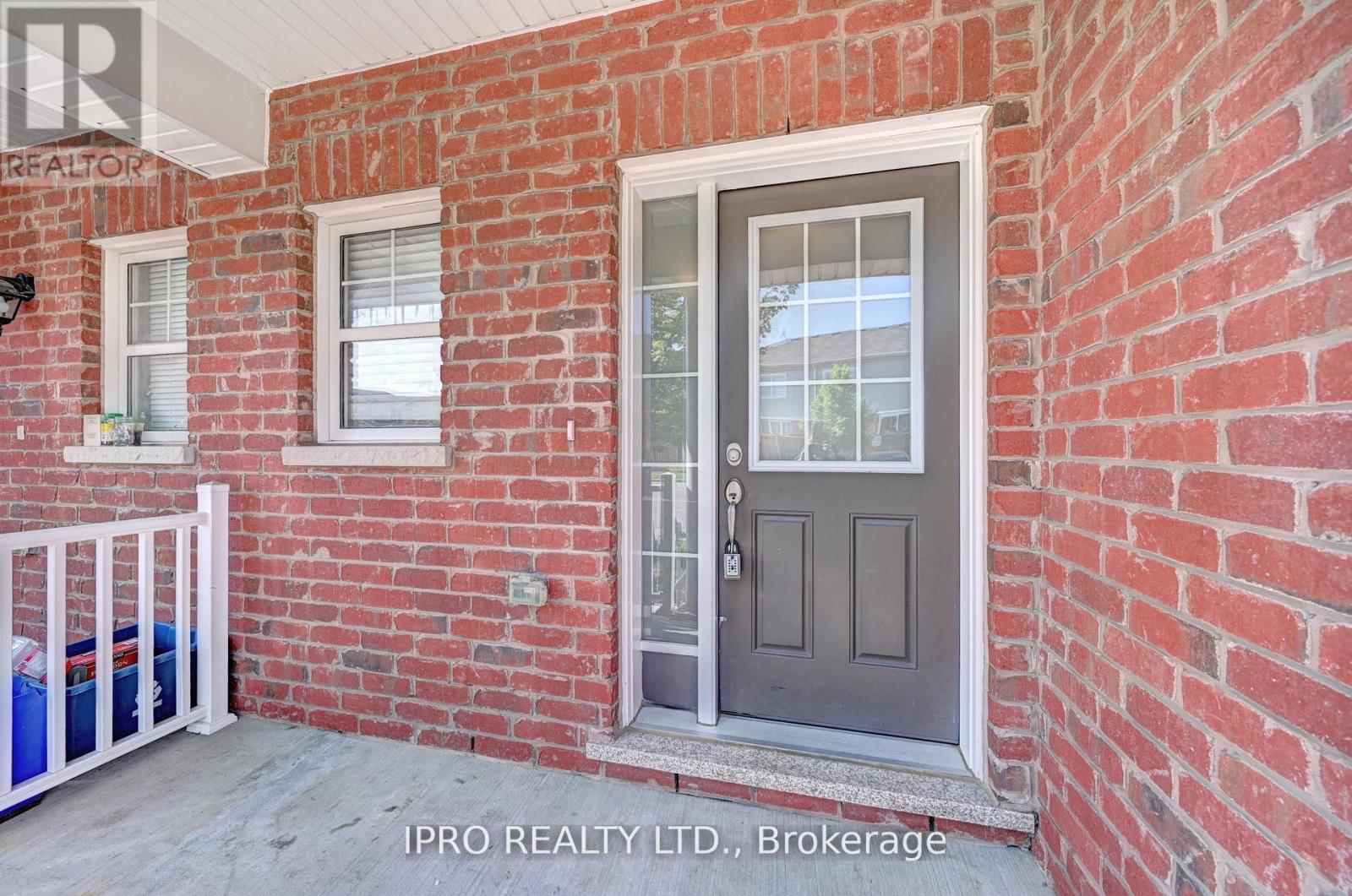 Property at 216 WATERBROOK LANE image 4